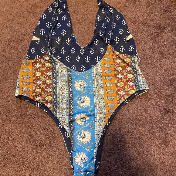 NWOT SHEIN one piece bathing suit size xl - Picture 2 of 4